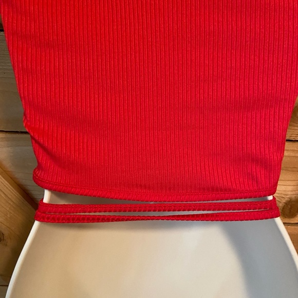 Rue21 Red Cropped Top with Wrap Strings - Picture 4 of 6